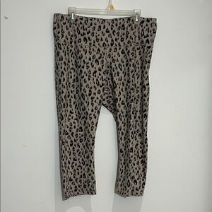 Leopard Print cropped Leggings